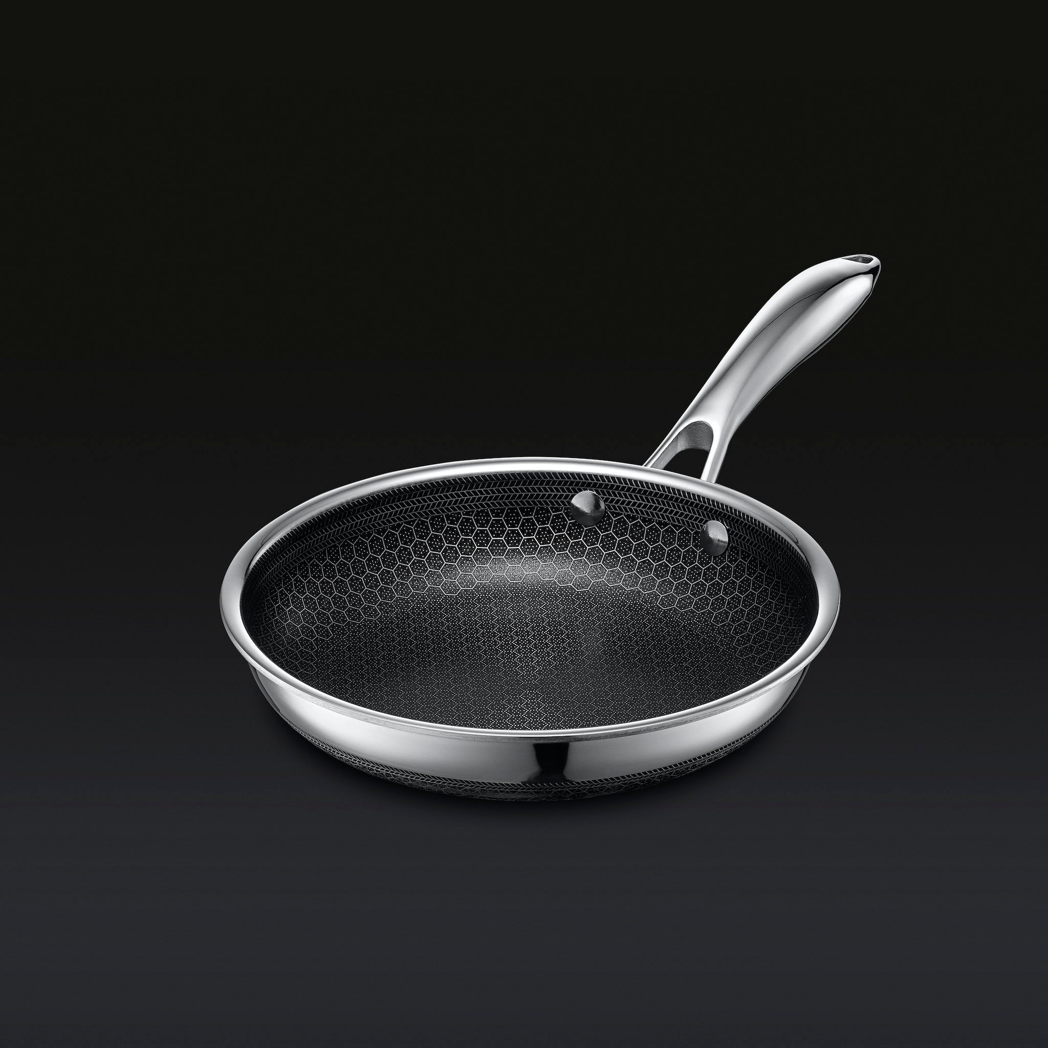 Hybrid Fry Pan with Lid, 8"